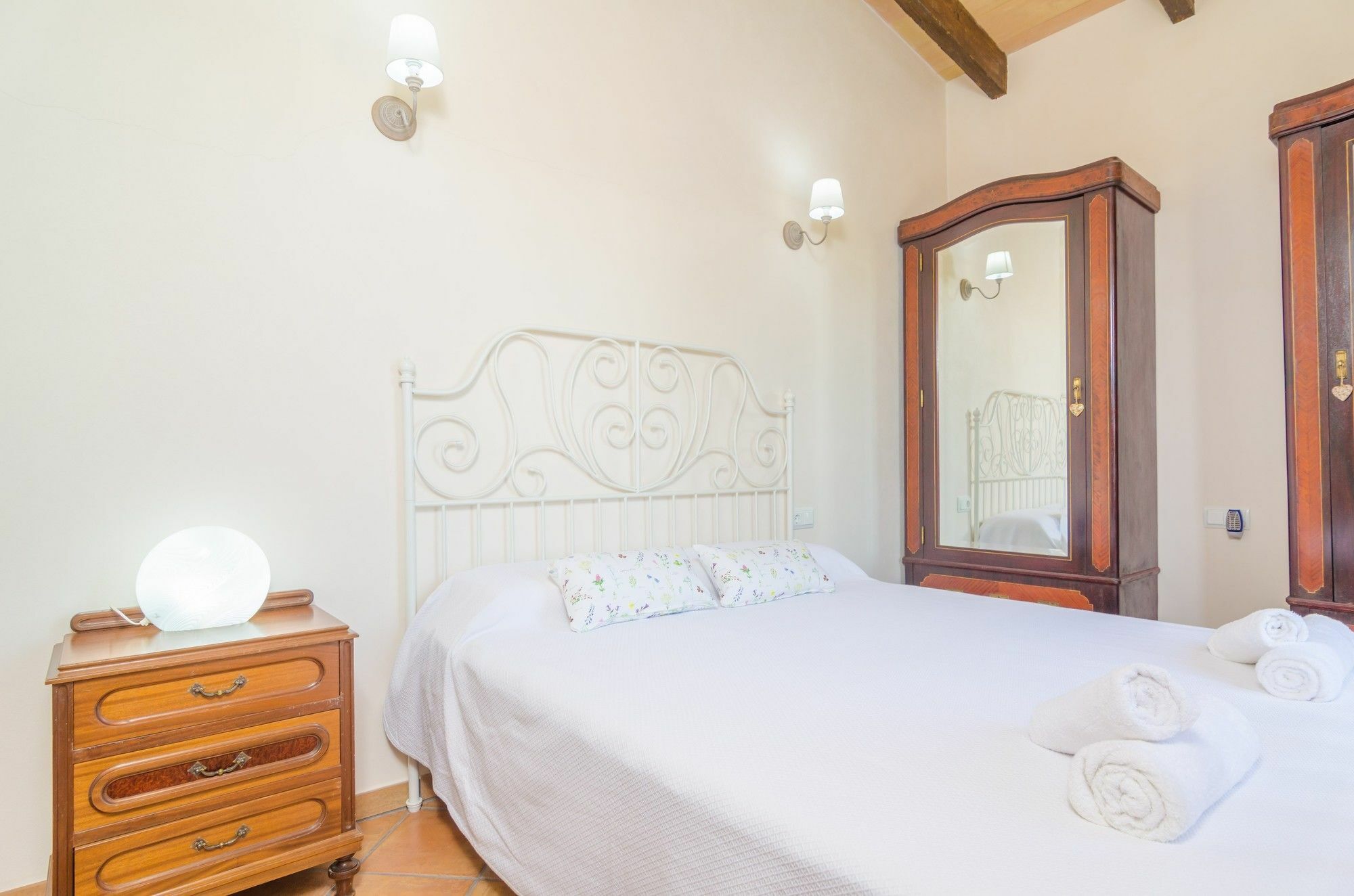 Es Caparo Hotel Manacor  Exterior photo